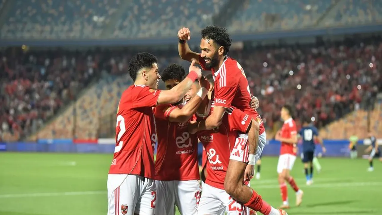 الأهلي يتخذ قراراً جديداً بشأن المستبعدين من مباراة المصري